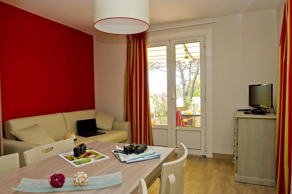 Village Club Mileade Roquebrune/Argens Phòng bức ảnh